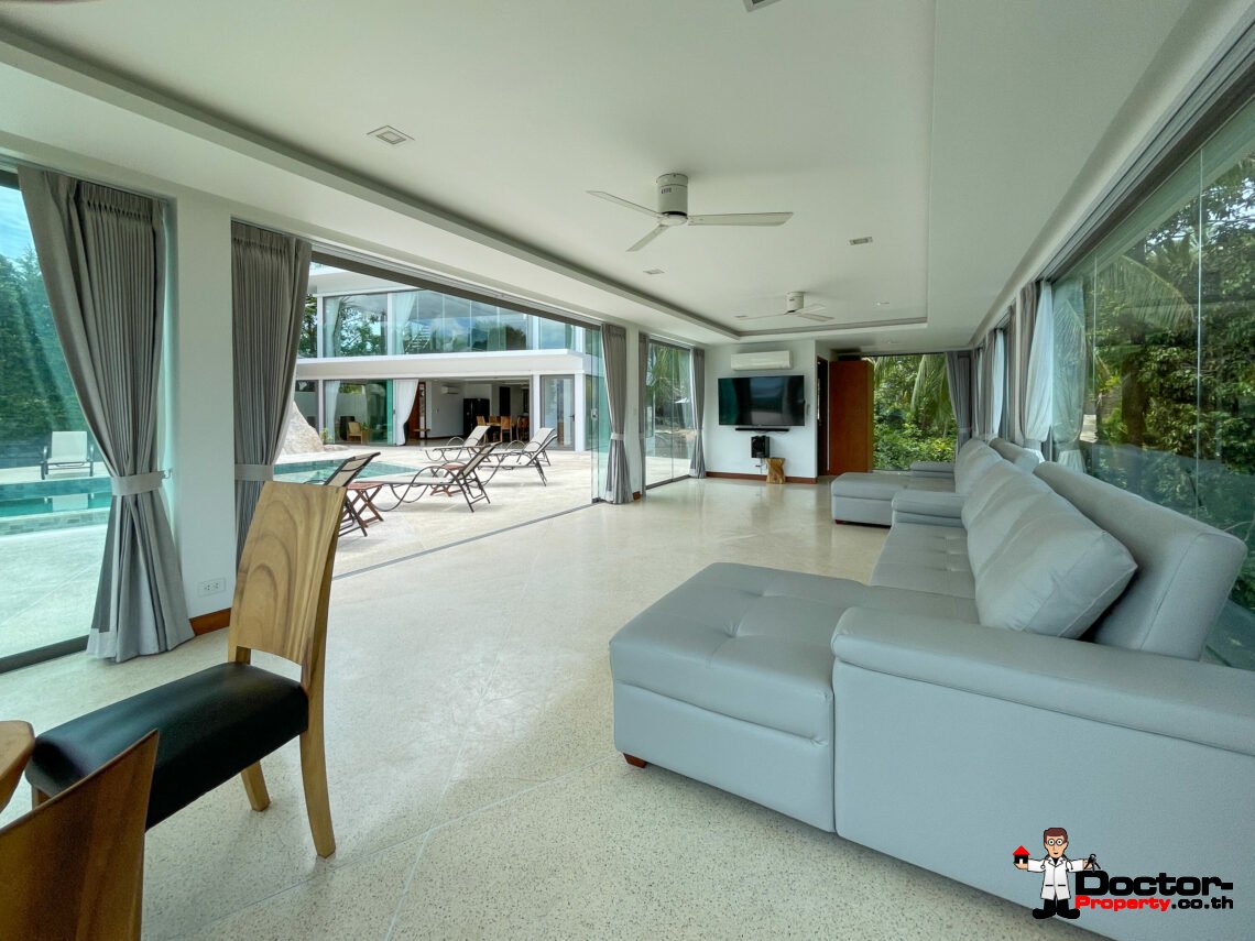 Spacious 5 Bedroom Pool Villa in Chaweng Noi, Koh Samui – For Sale